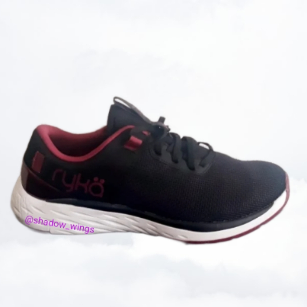 Ryka Persist XT Womens Slip On Breathable Mesh Shoes - Size 10M  Black Sneakers